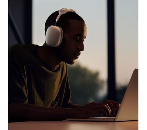 Apple AirPods Max Wireless Over-Ear Headphones (Lightning) - Green - Image 3