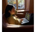 Apple MacBook Air 13-inch M5 24GB 1TB - Starlight thumbnail 10