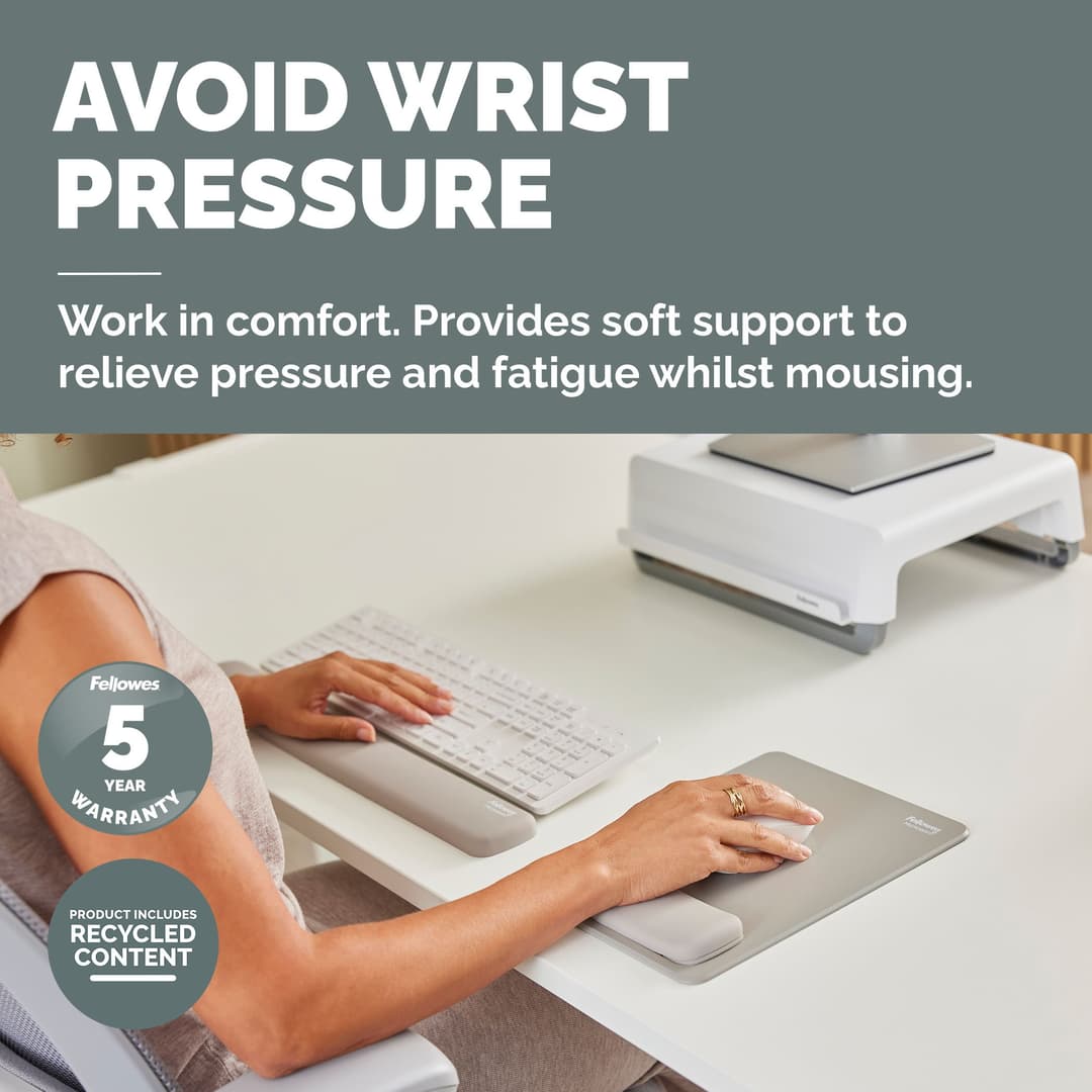 Fellowes Breyta XL Mouse Mat Wrist Support - Sand - Image 2
