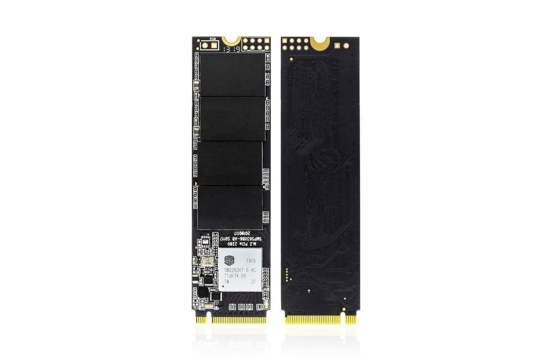 CoreParts 256GB M.2 2280 NVMe 3D TLC SSD - Image 1
