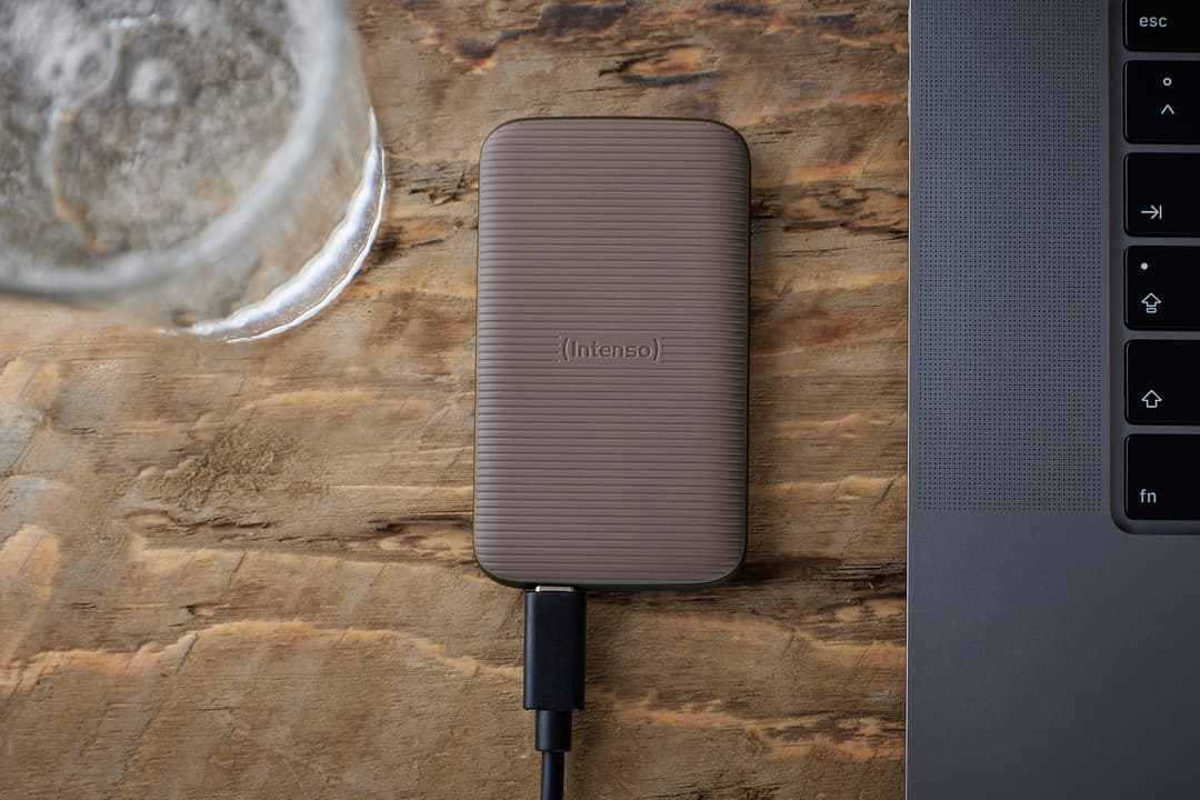 Intenso TX500 Portable External SSD USB 3.2 Gen 2 USB-C 1TB - Brown - Image 7