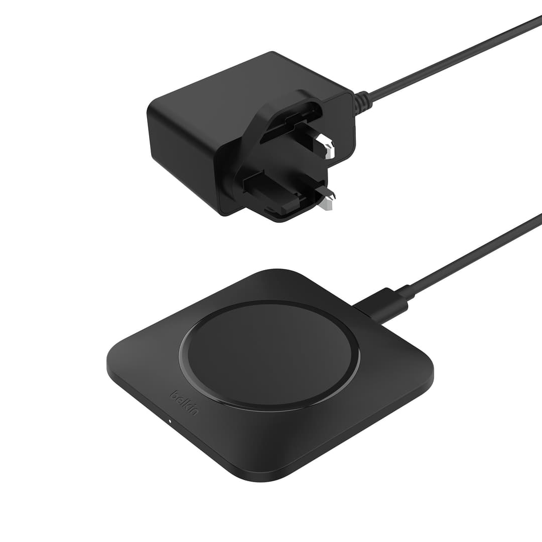 Belkin BoostCharge Pro Universal Easy Align Wireless Charging Pad 15W WIA007myBK - Black - Image 1