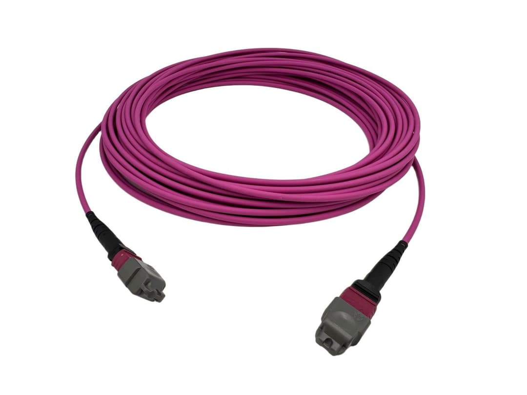 Lanview 12-Core MTP/UPC-MTP/UPC Female OM4 Multimode Fibre Optic Trunk Cable Polarity B LSZH Violet - 7m - Image 1