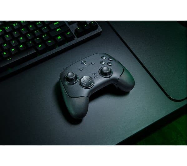 Razer Wolverine V3 Pro 8K PC Wireless Gaming Controller - Black - Image 3