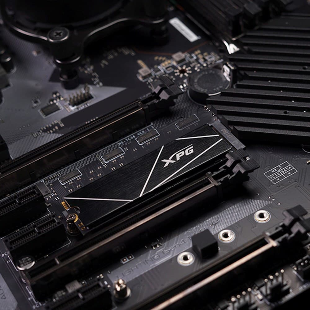ADATA XPG GAMMIX S70 Blade M.2 2280 PCIe 4.0 NVMe SSD 512GB - Image 7