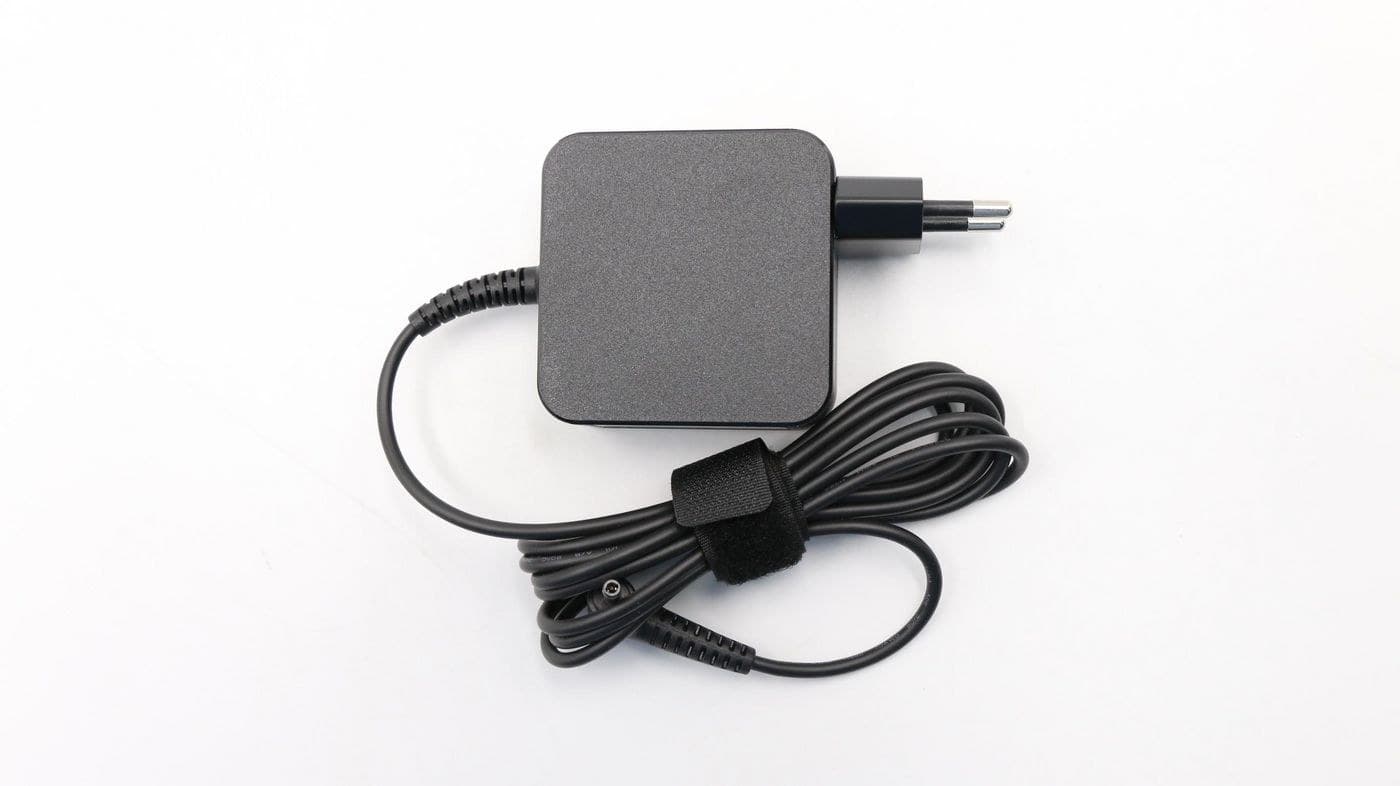 Lenovo 45W AC Adapter 20V 2.25A 4.0mm (ADP-45DW C) - EU Plug (01FR124)