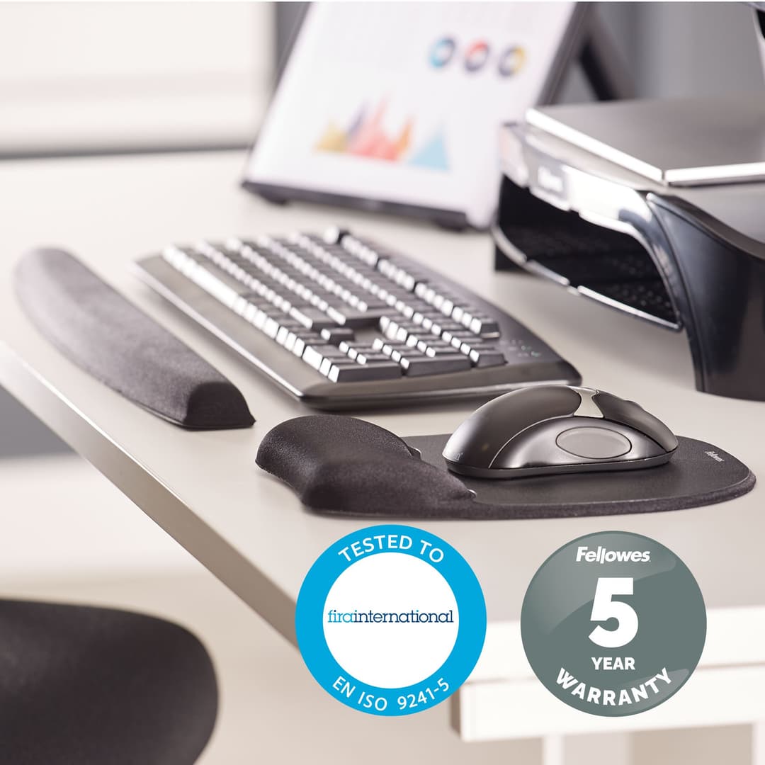 Fellowes Memory Foam Mouse Mat with Wrist Rest - Black - Image 4