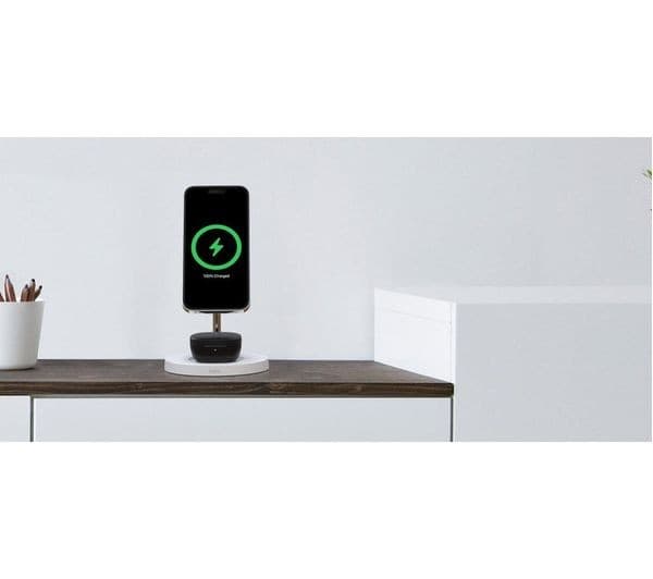 Belkin SoundForm Motion True Wireless Earbuds with Wireless Charging Case (AUC010) - Black - Image 9