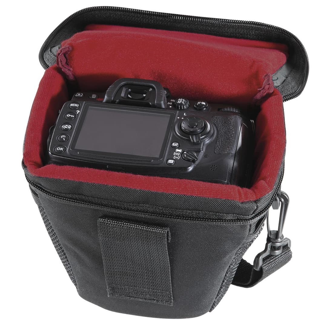 Hama Valletta 110 Colt Camera Bag - Black - Image 1