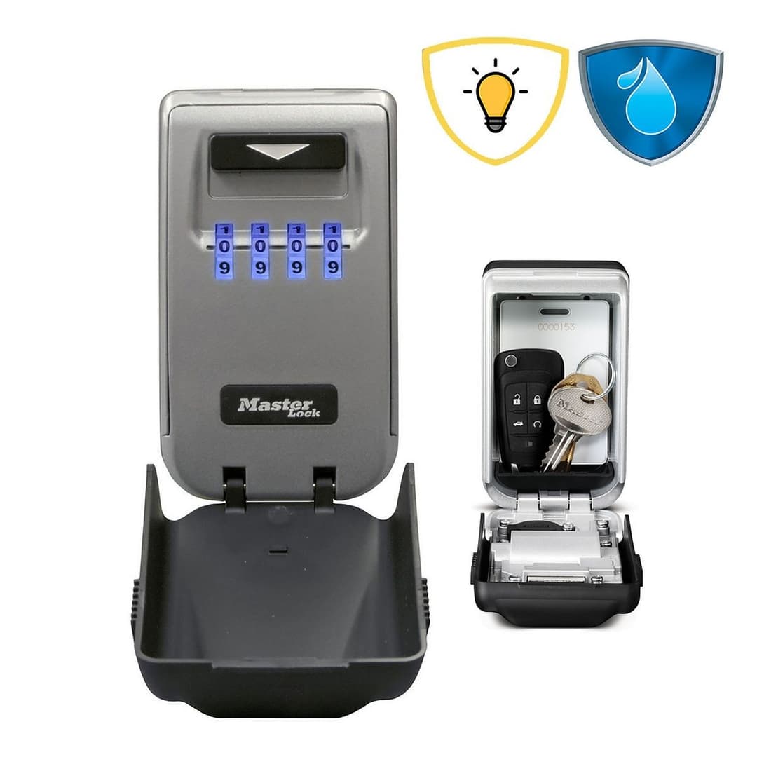 Master Lock 5425EURD Light Up Dial Combination Wall Mounted Key Safe - Image 1