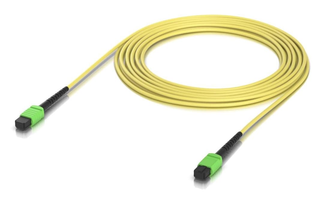 Ubiquiti UACC-OFC-SA-MPMP OS2 MPO-12 Type B APC Fibre Patch Cable, Indoor Single-Mode 100G - 5m, 1-Pack - Image 1