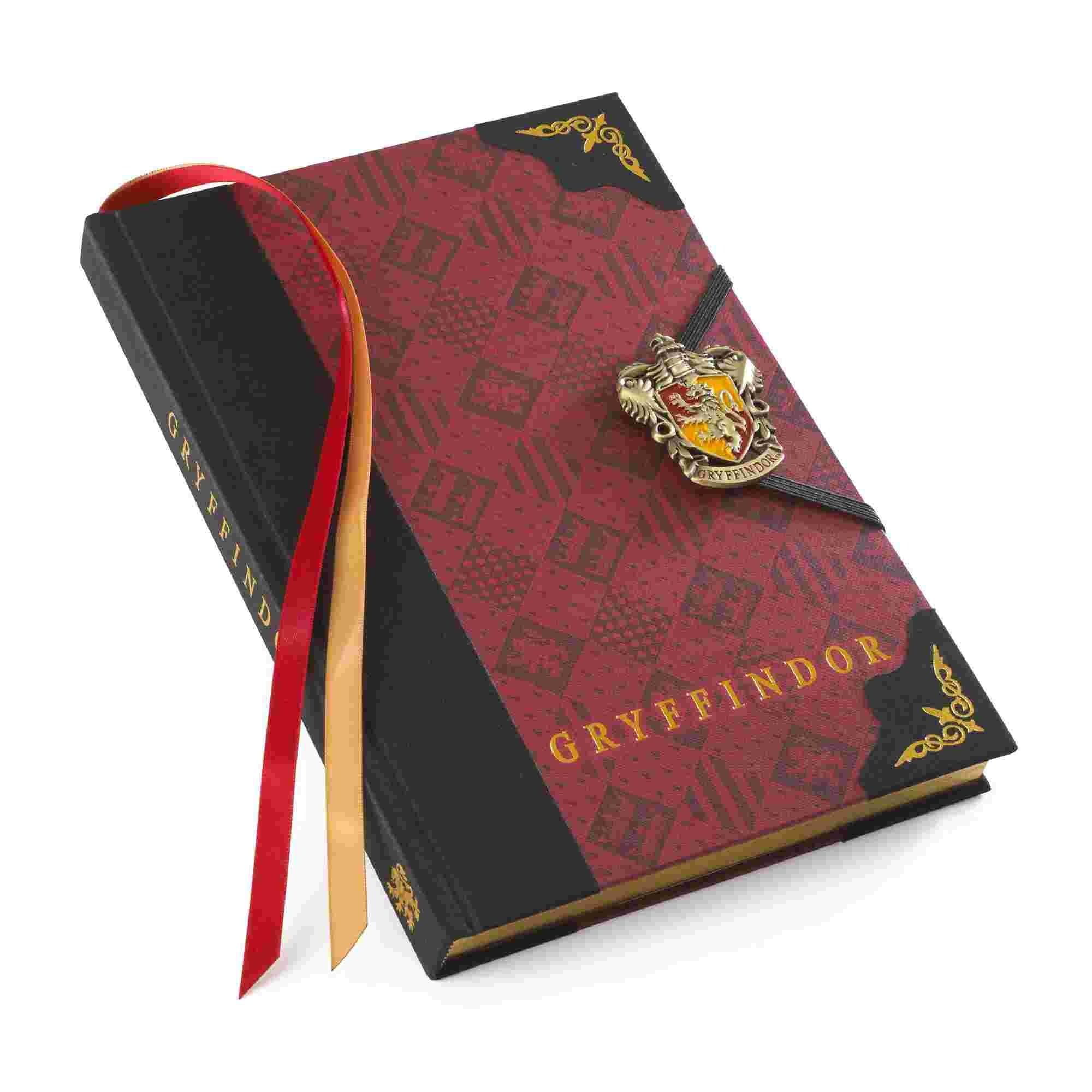 The Noble Collection Harry Potter Journal - 27cm Hardbound Lined with Gilded Edges and Die Cast Clasp - Gryffindor