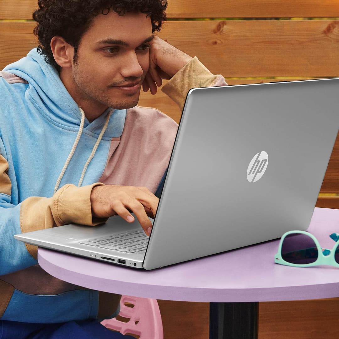 HP 17-cn3501sa 17.3" Full HD Laptop - Intel Core i3-N305, 8GB RAM, 512GB SSD - Silver - Image 6
