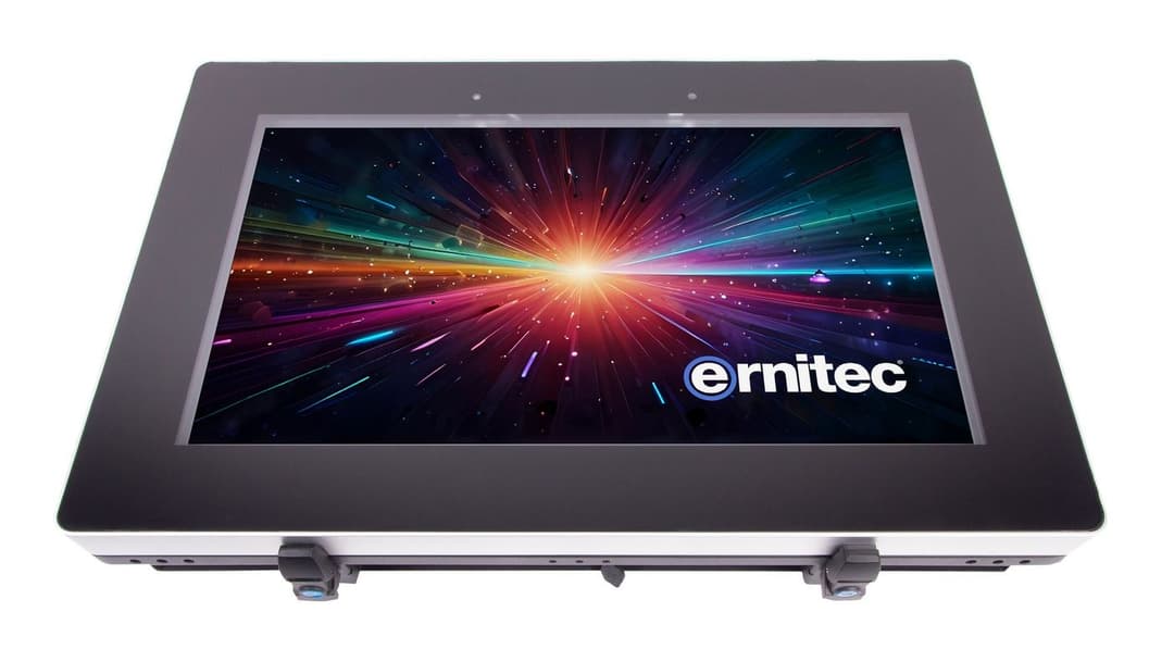 65" 24/7 4K UHD monitor - - Image 1