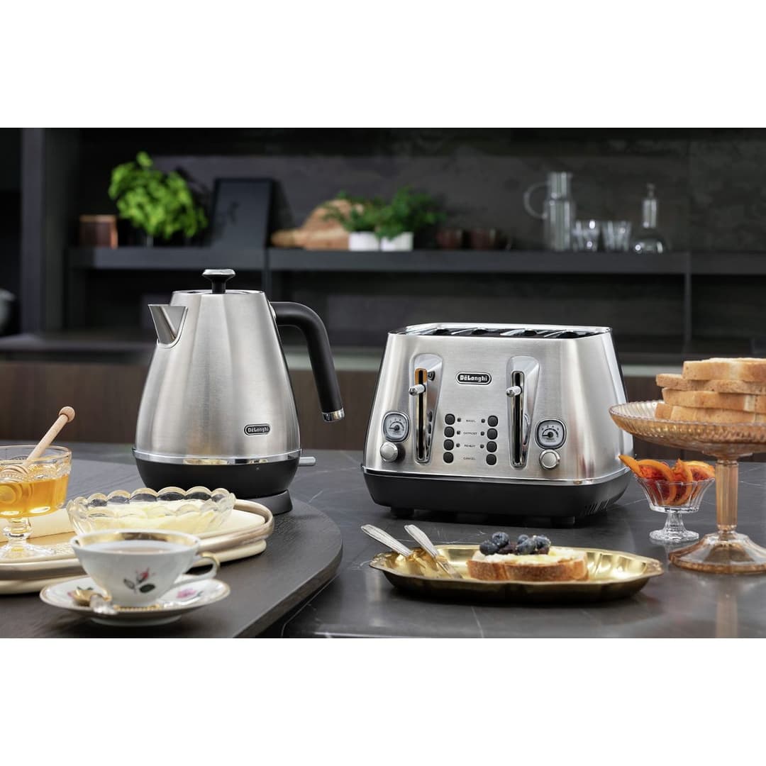 De'Longhi Distinta Moments CTI4003.M 4-Slice Toaster - Stainless Steel - Image 4
