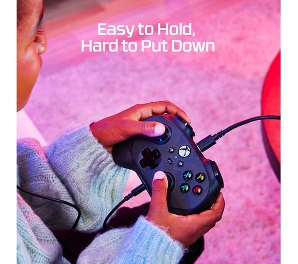 HYPERX Clutch Tanto Mini Gaming Controller - Black - Image 6