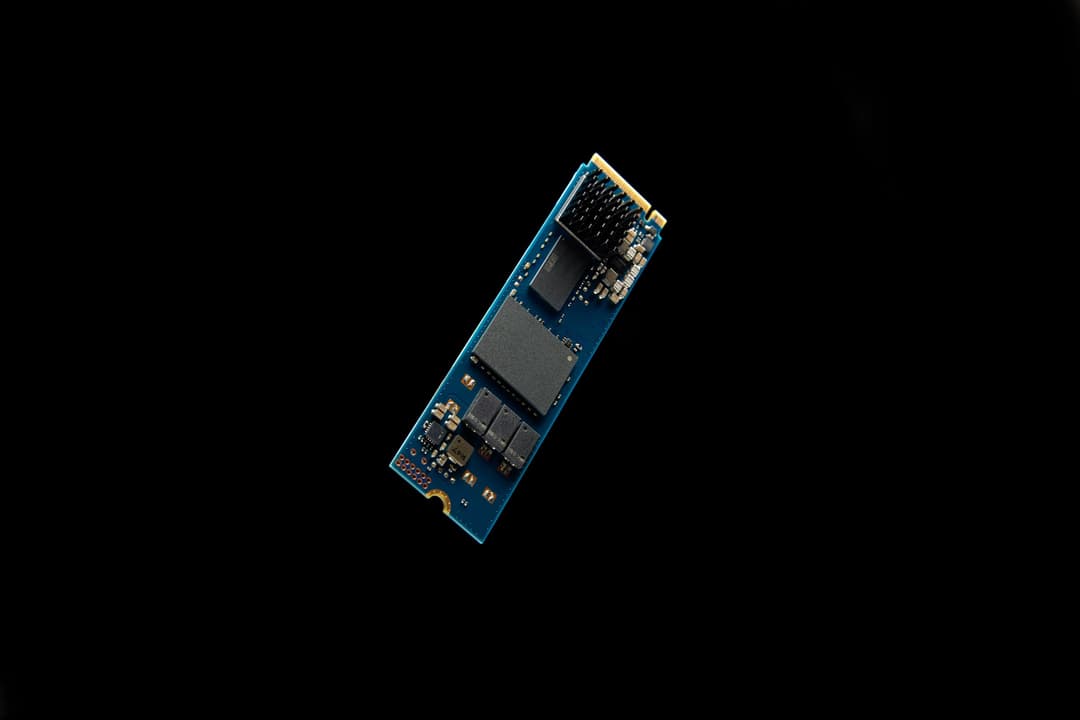 Kingston DC2000B PCIe 4.0 NVMe M.2 2280 Enterprise SSD 960GB - Image 7