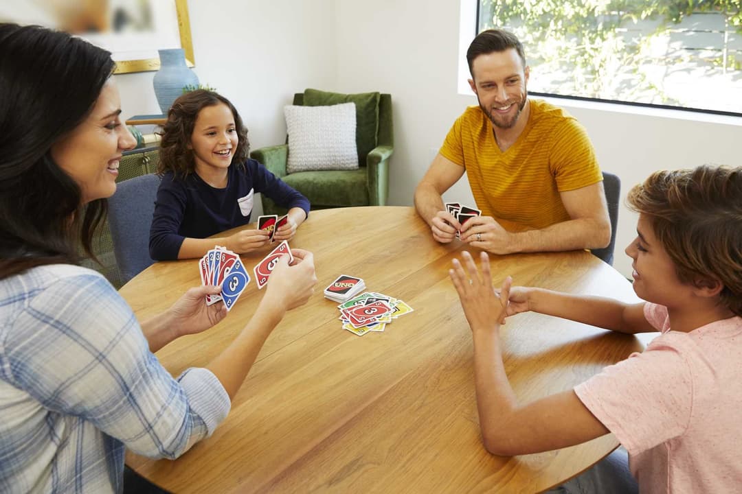 Mattel Games UNO Card Game (W2087) - Image 3