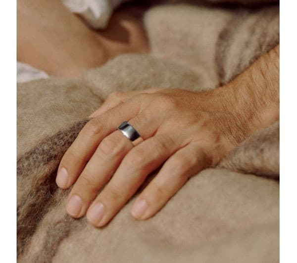 Oura Ring 4 Smart Ring - Silver, Size 5 - Image 6